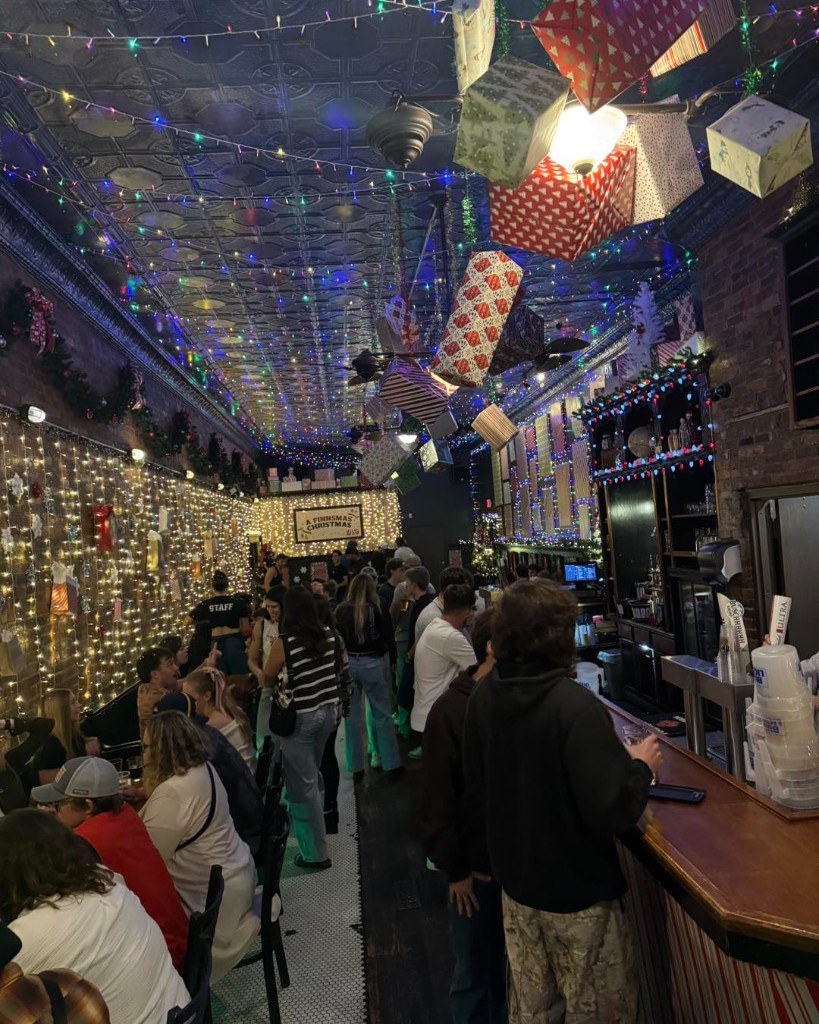 A Finnsmas Christmas at Finnegan's Wake